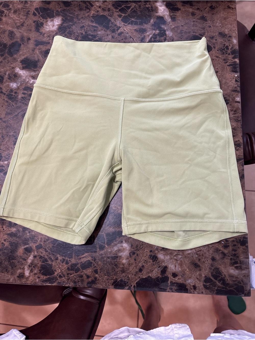 High-Waist Women’s Athletic Bike Shorts - Sage Green size 8